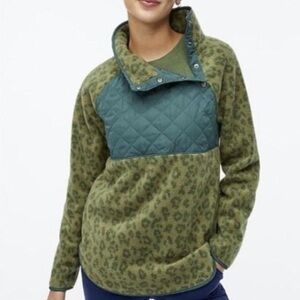 J. Crew green leopard print quilted‎ snap fleece pullover sweatshirt small